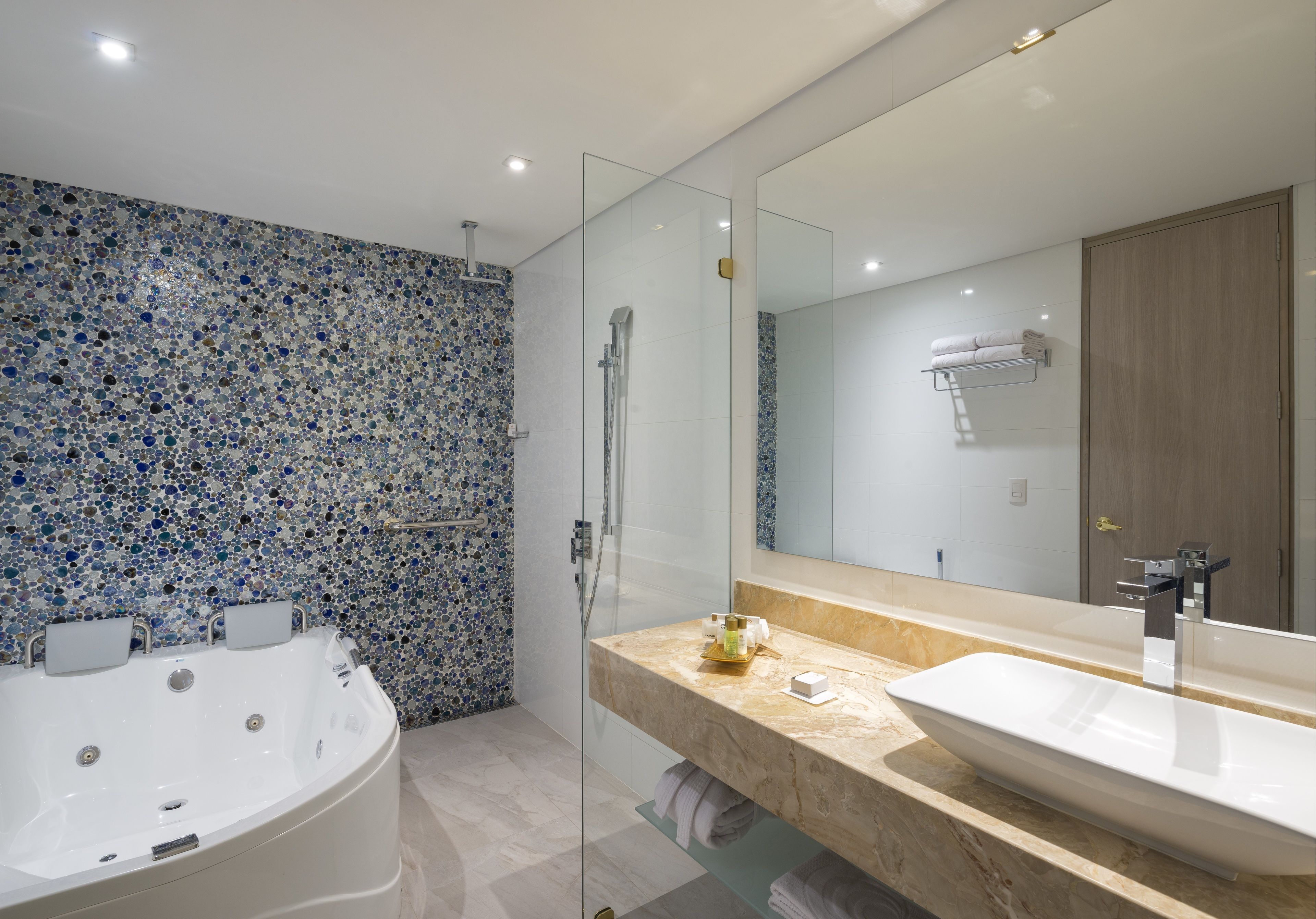 Photo - Hotel El Dorado Bogota