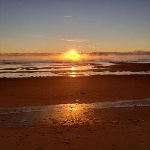 Moontide Motel Cabins & Apartments