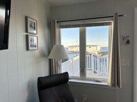 Apartment #7 - 2 bedrooms, full kitchen, private deck w/partial ocean view  | In-room safe, free WiFi, bed sheets