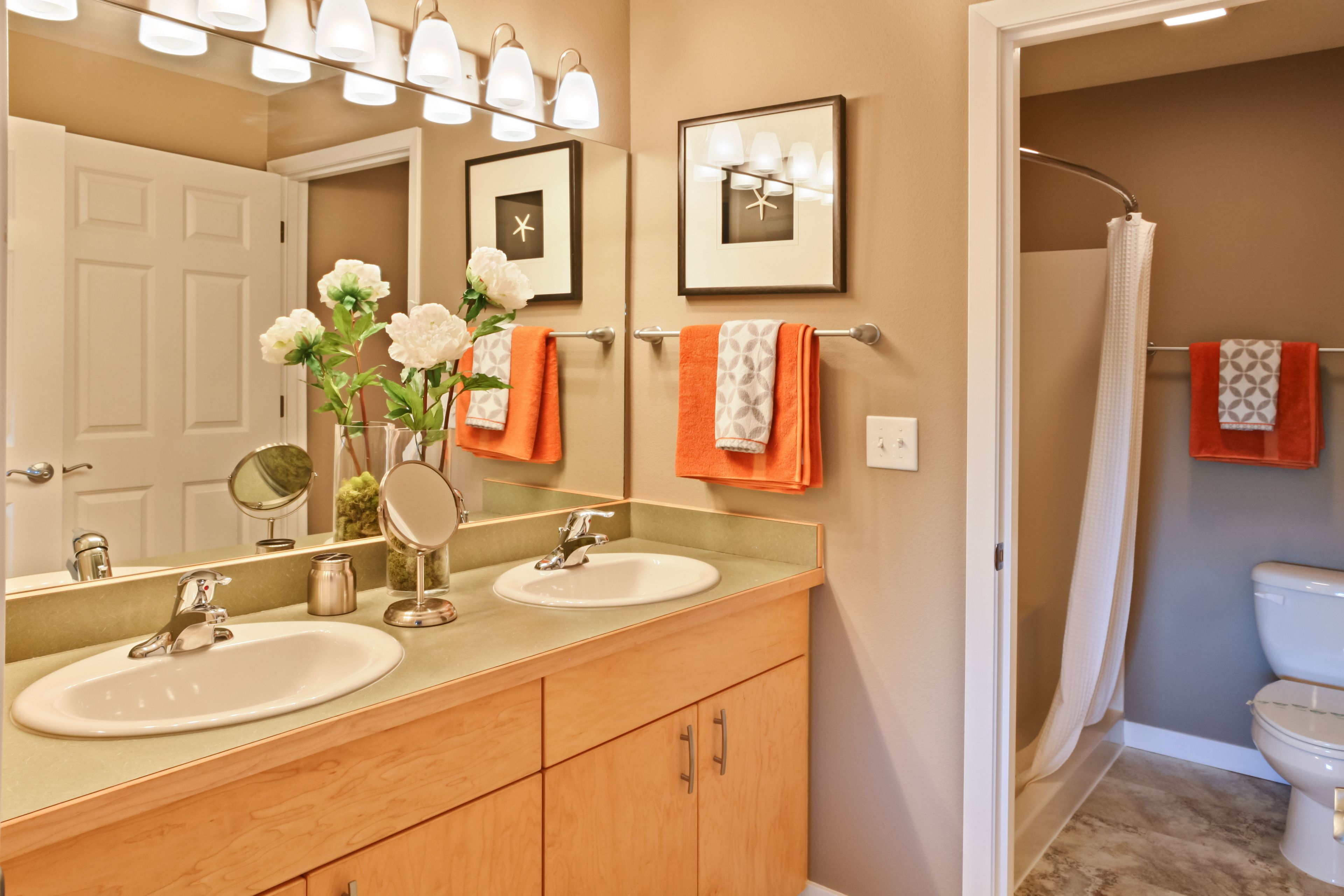 luxury condo, 1 bedroom, resort view | bathroom | combined shower/bathtub, free toiletries