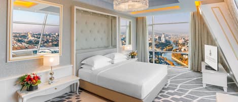 Suite Royale | 1 chambre, literie de qualité supérieure, minibar