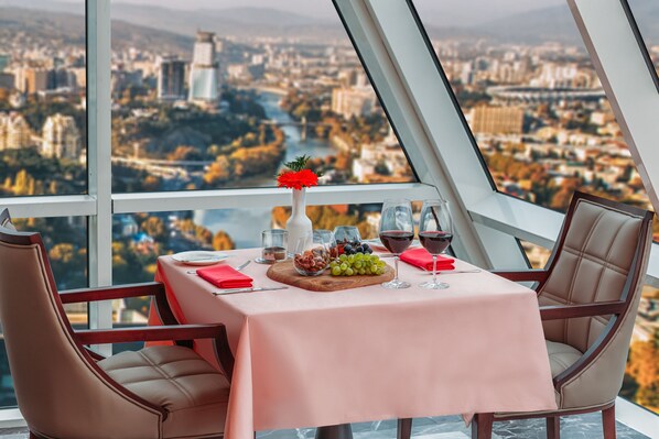 Restaurant - The Biltmore Hotel Tbilisi (Tbilisi)