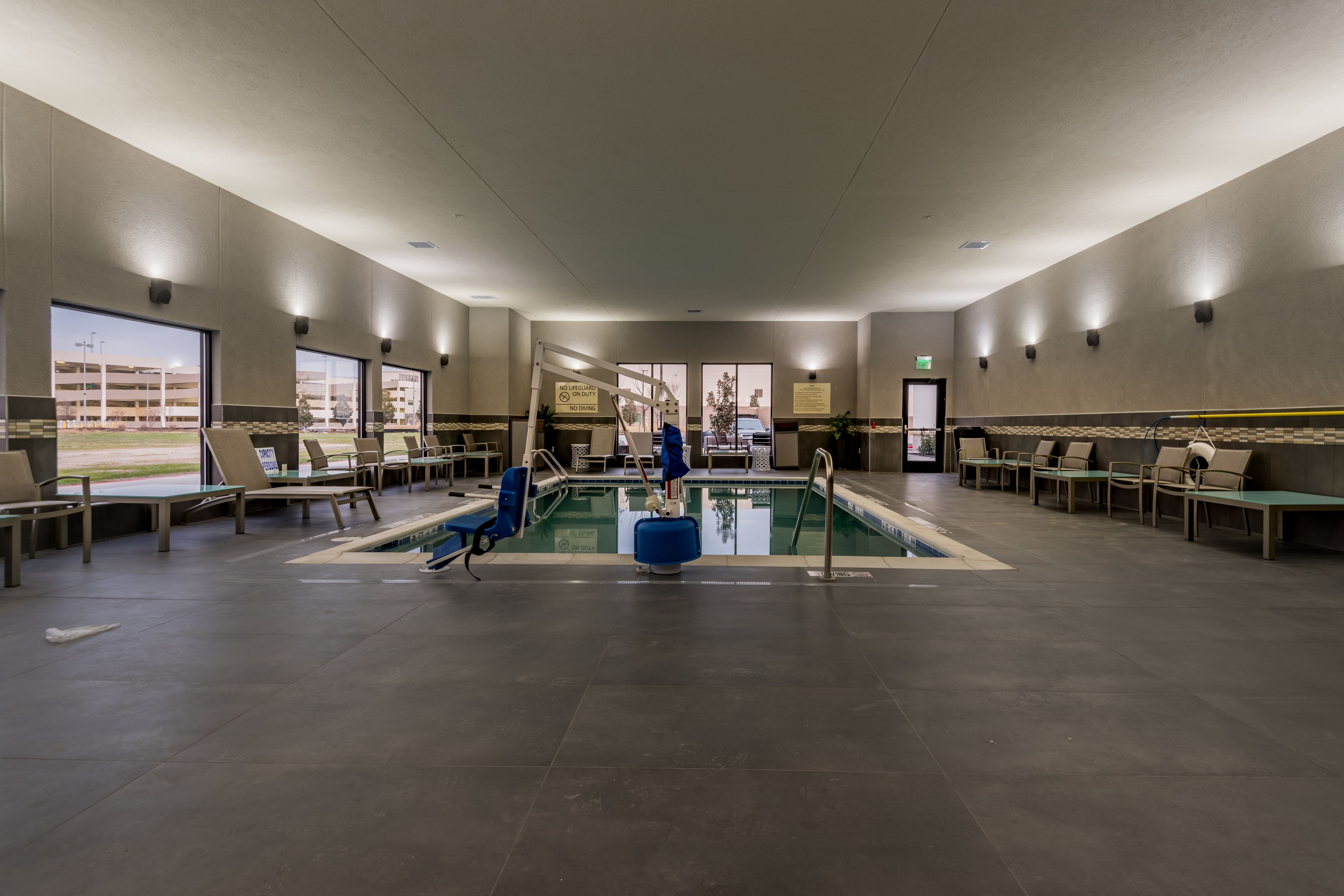 indoor pool, open 9:00 am to 10:00 pm, pool loungers