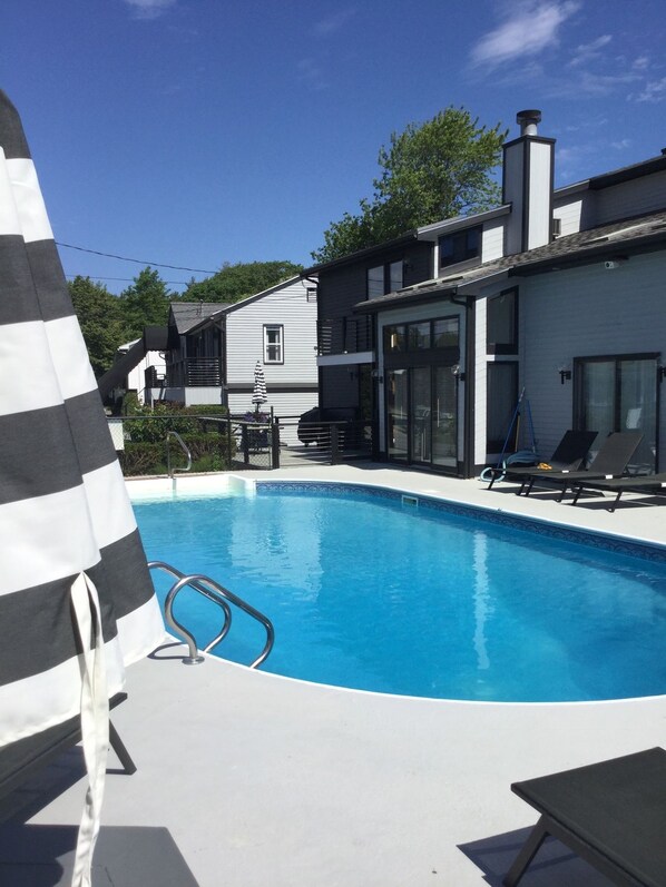 Alberca al aire libre 