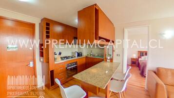 Superior Apartment, 2 Bedrooms, Balcony | Private kitchen