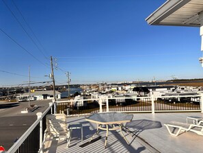 FamiljelÀgenhet - 4 sovrum - balkong - utsikt mot havsviken | Balkongutsikt