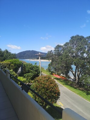 Premier Studio, Sea View | Balcony view - Paku Lodge Resort (Tairua)