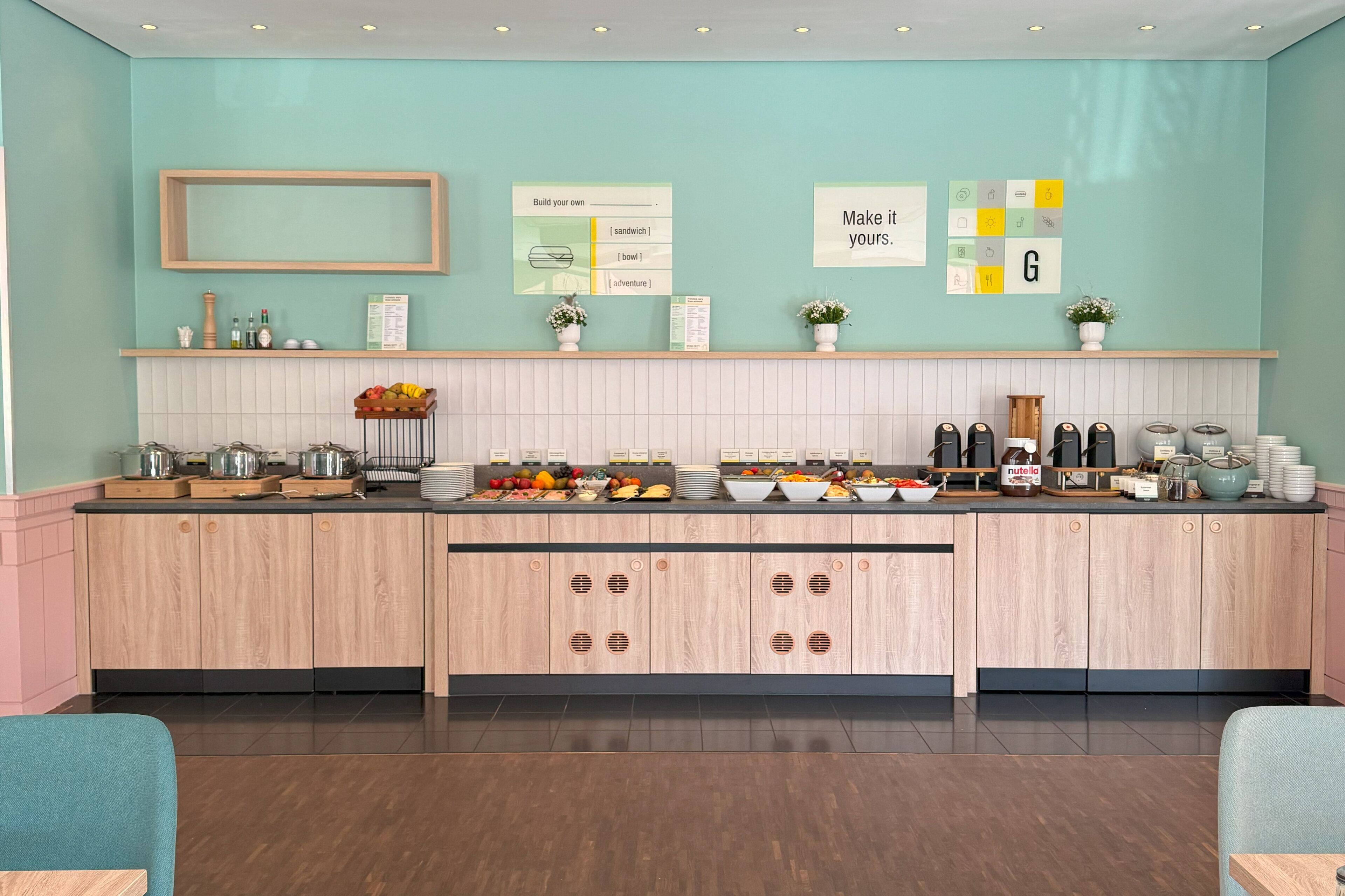 daily to-go breakfast (eur 19 per person)