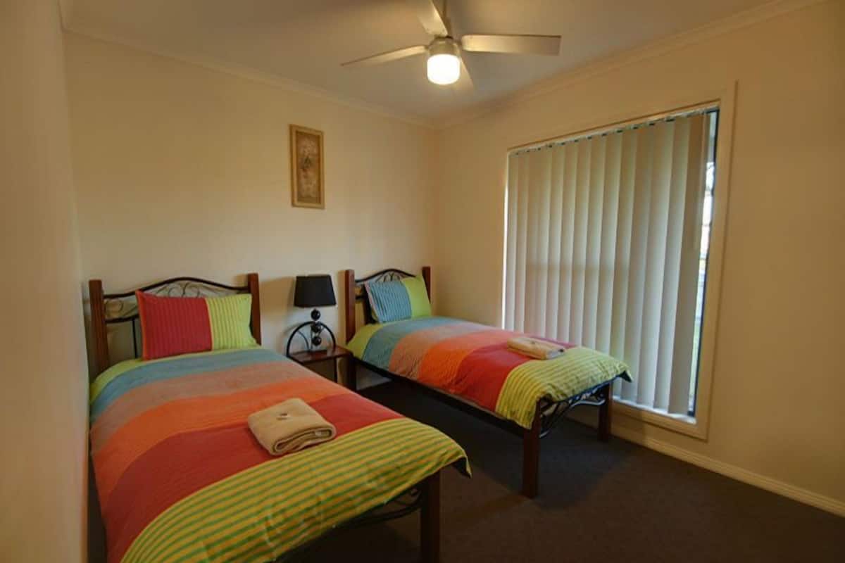 Iron/ironing board, free cots/infant beds, bed sheets