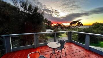 Apartment, 2 Bedrooms, Sea View