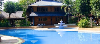 Saksuay Klangdoi Resort