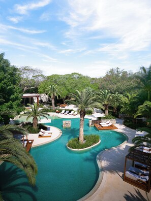 Outdoor pool, open 7 AM to 10 PM, pool umbrellas, pool loungers - Chablé Yucatán (Chocholá)