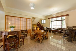 Interior - Warmhouse (Taitung)