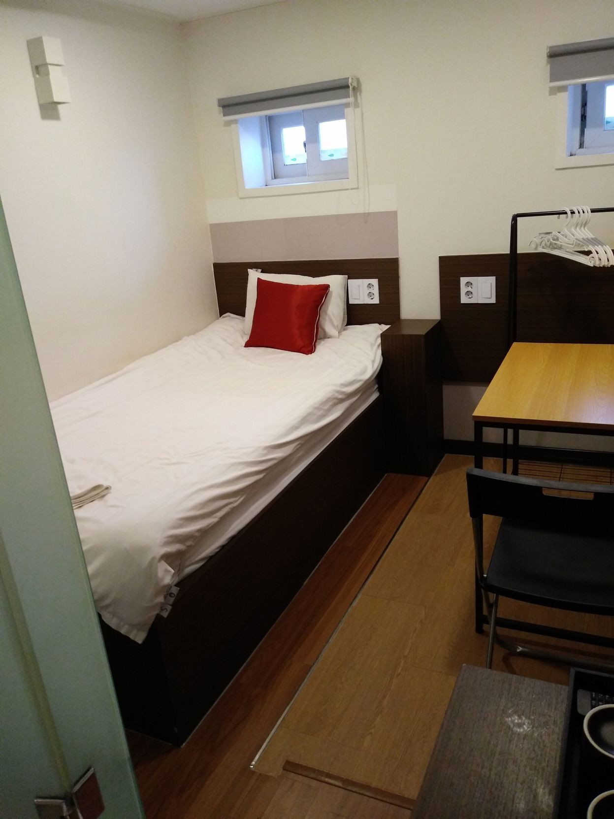 Verdunkelungsvorhänge, schallisolierte Zimmer, kostenloses WLAN