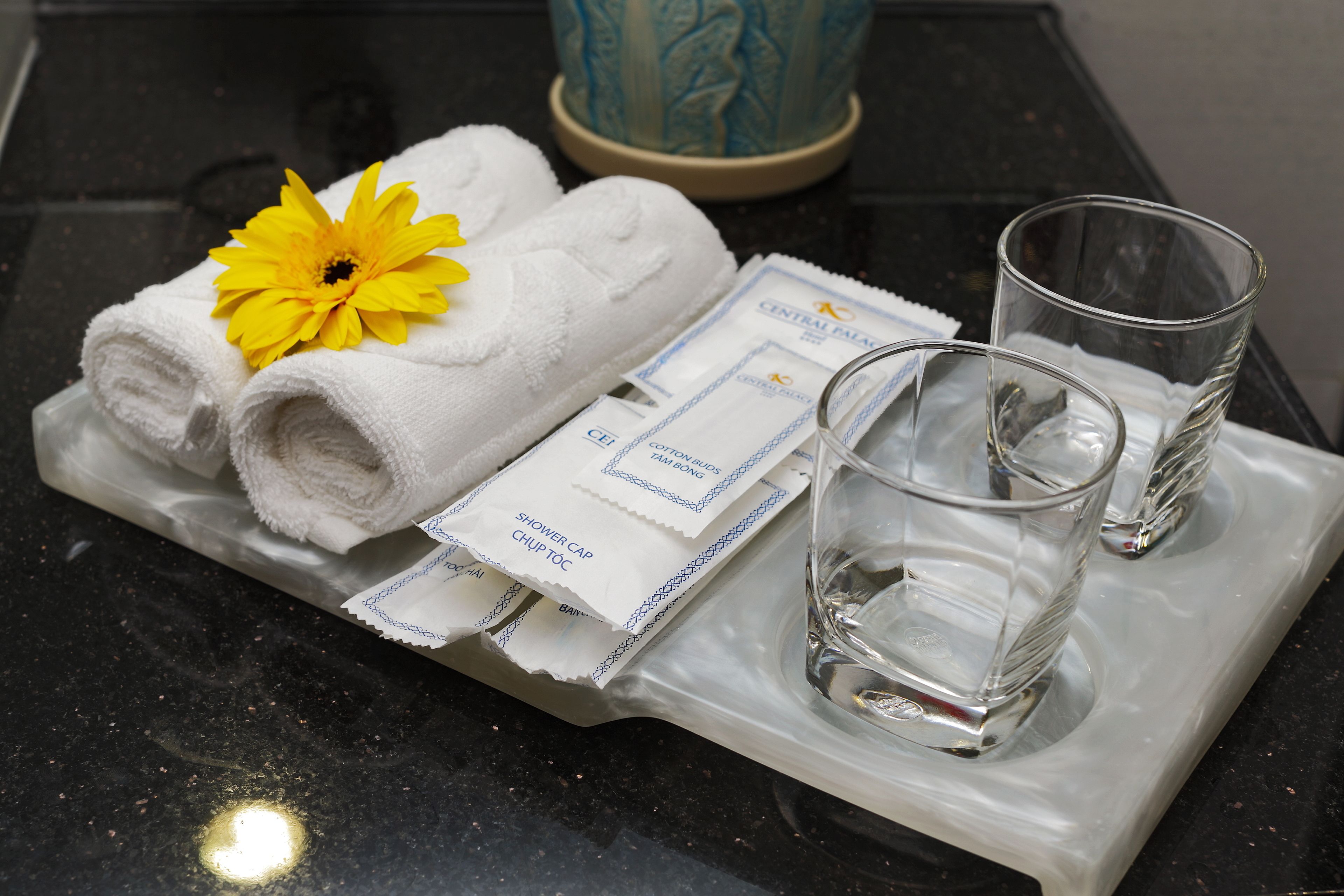 Photo - Central Palace Hotel