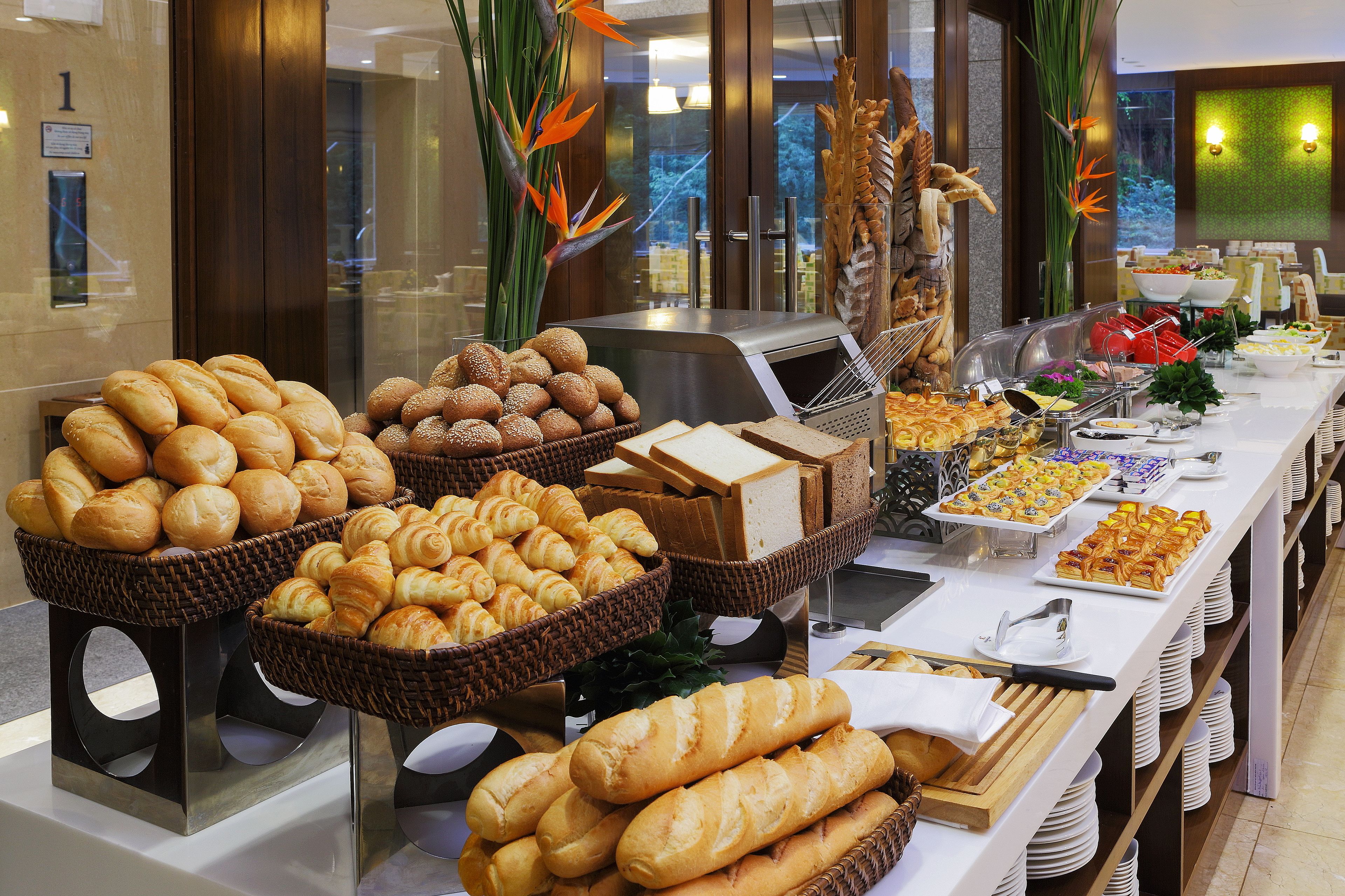 Photo - Central Palace Hotel