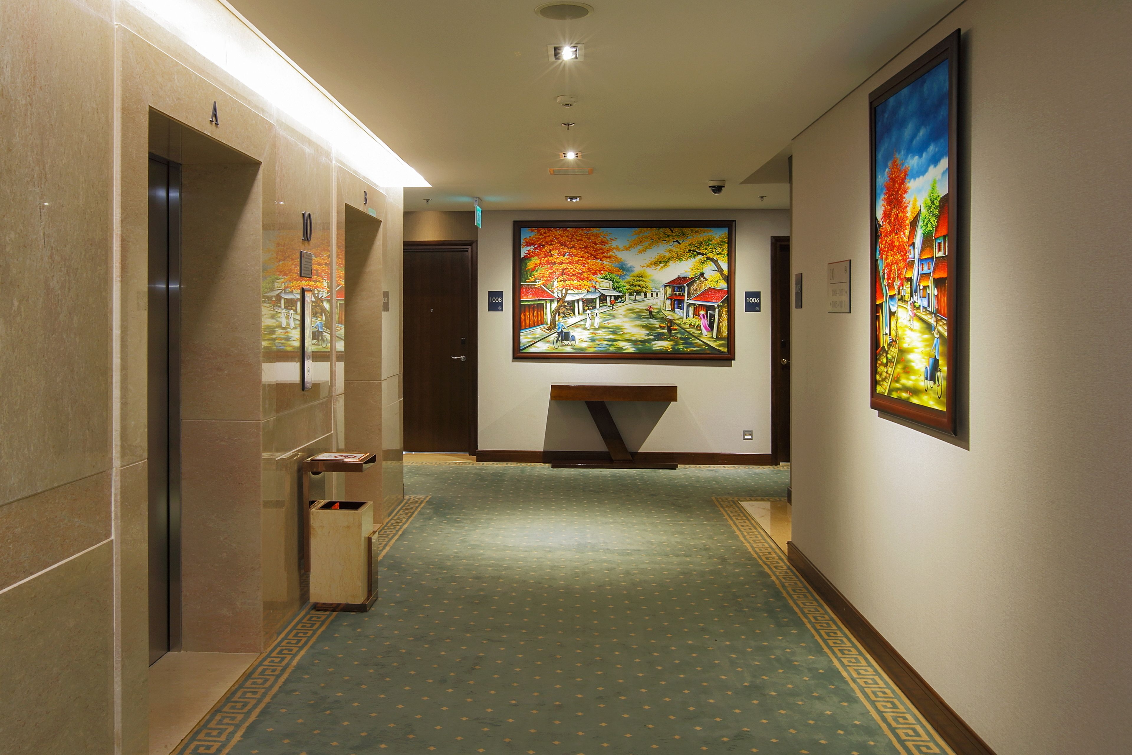 Photo - Central Palace Hotel