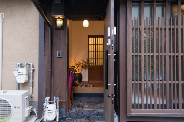 Lobby - Your Pavilion near Kinkakuji (Kyoto)