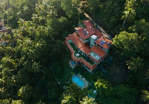 Aerial view - The Albatross, Kandy (Maberiyatenna)