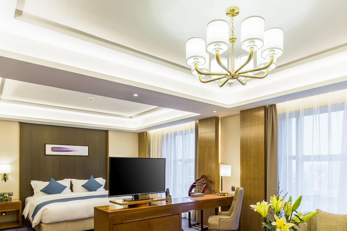 In-room safe, desk, soundproofing, free WiFi