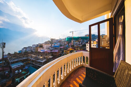 Chapa Dew Boutique Hotel