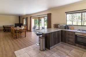Luxury-Ferienhaus, 3 Schlafzimmer, Bergblick | Wohnbereich