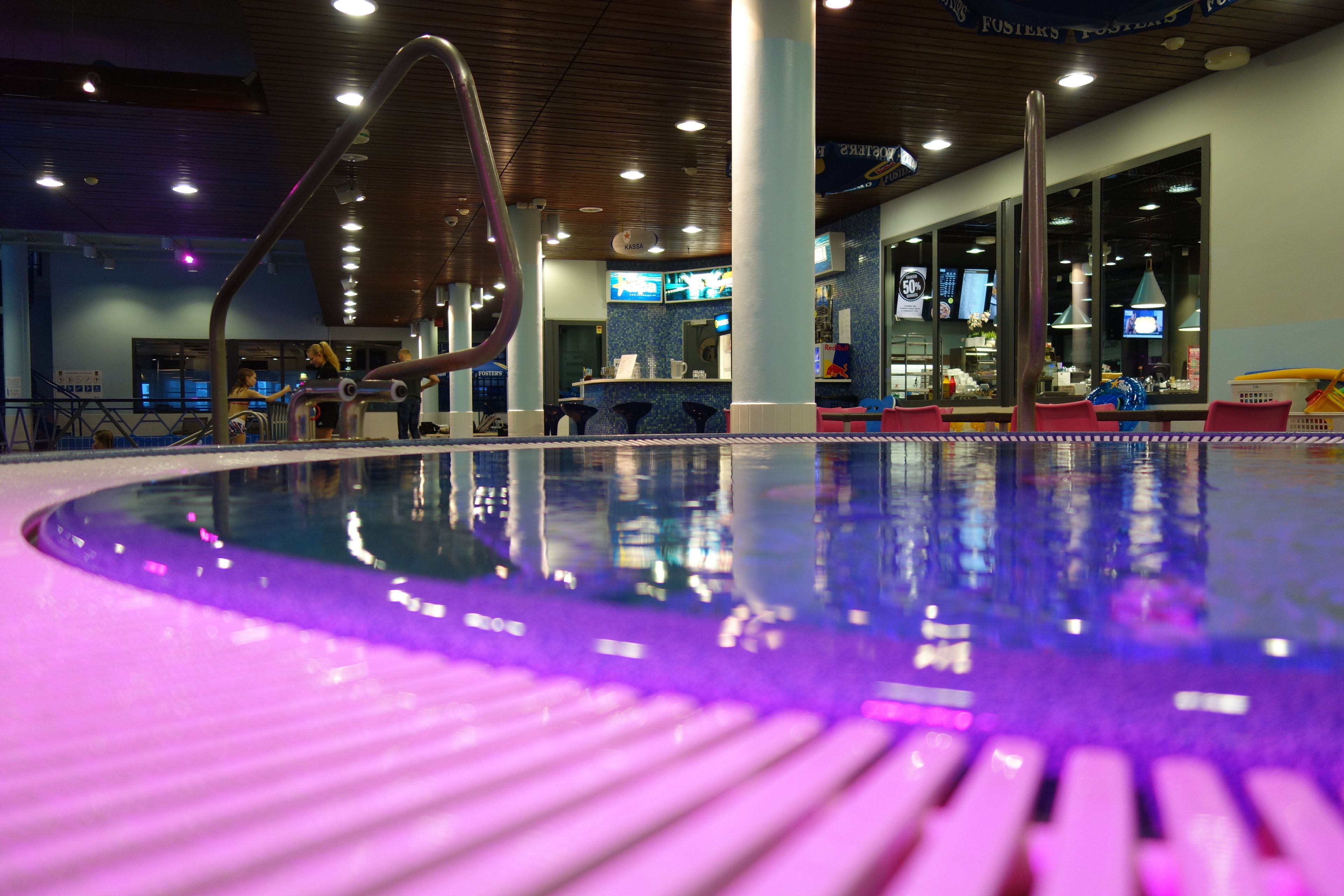 sauna, hot tub, steam room, body treatments, hydrotherapy