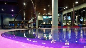 Indoor pool, outdoor pool