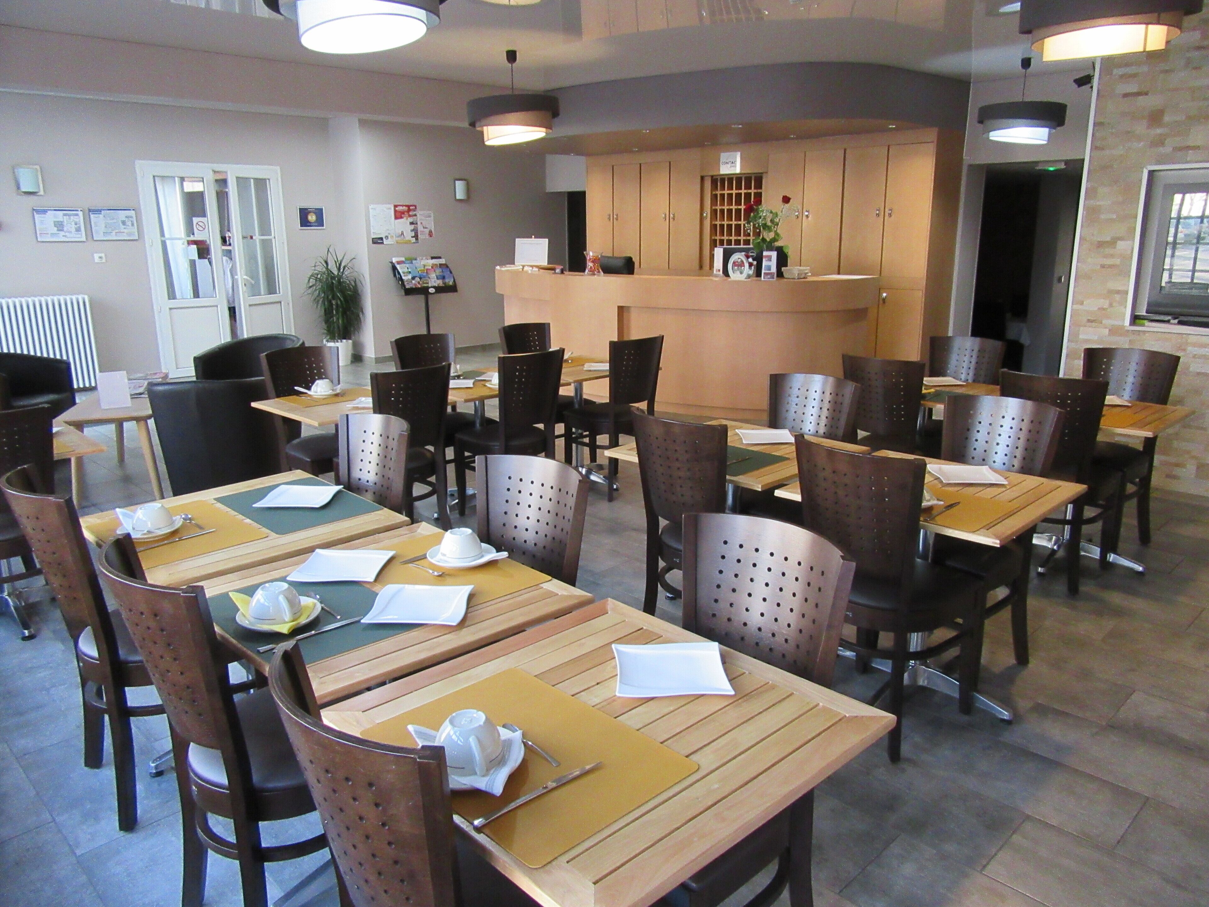 Photo - Contact Hotel de France