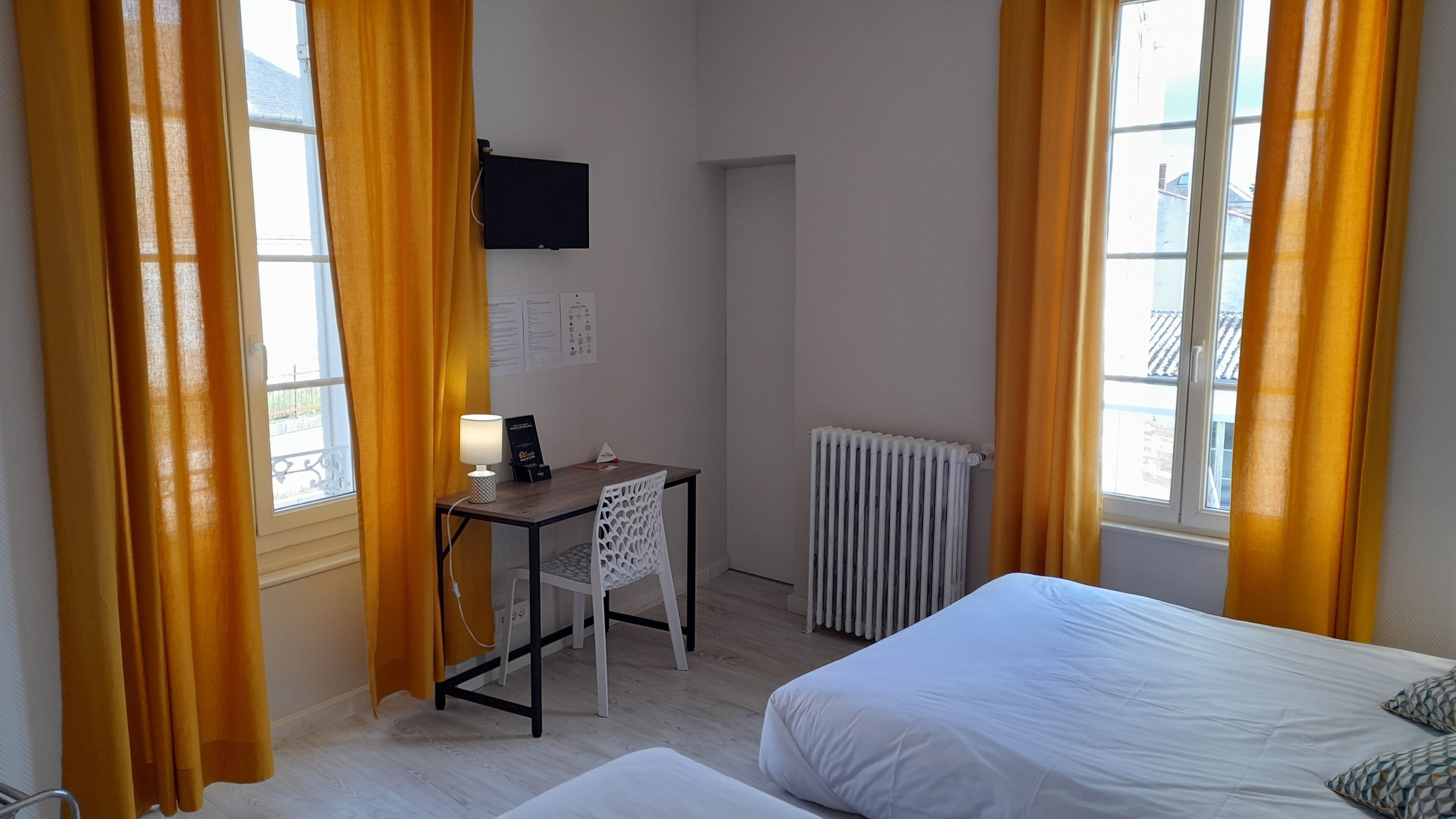 Photo - Contact Hotel de France