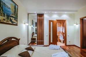 Family Suite, 2 Bedrooms | Living room | Plasma TV - Hotel Snezhniy (Sheregeshskoe)