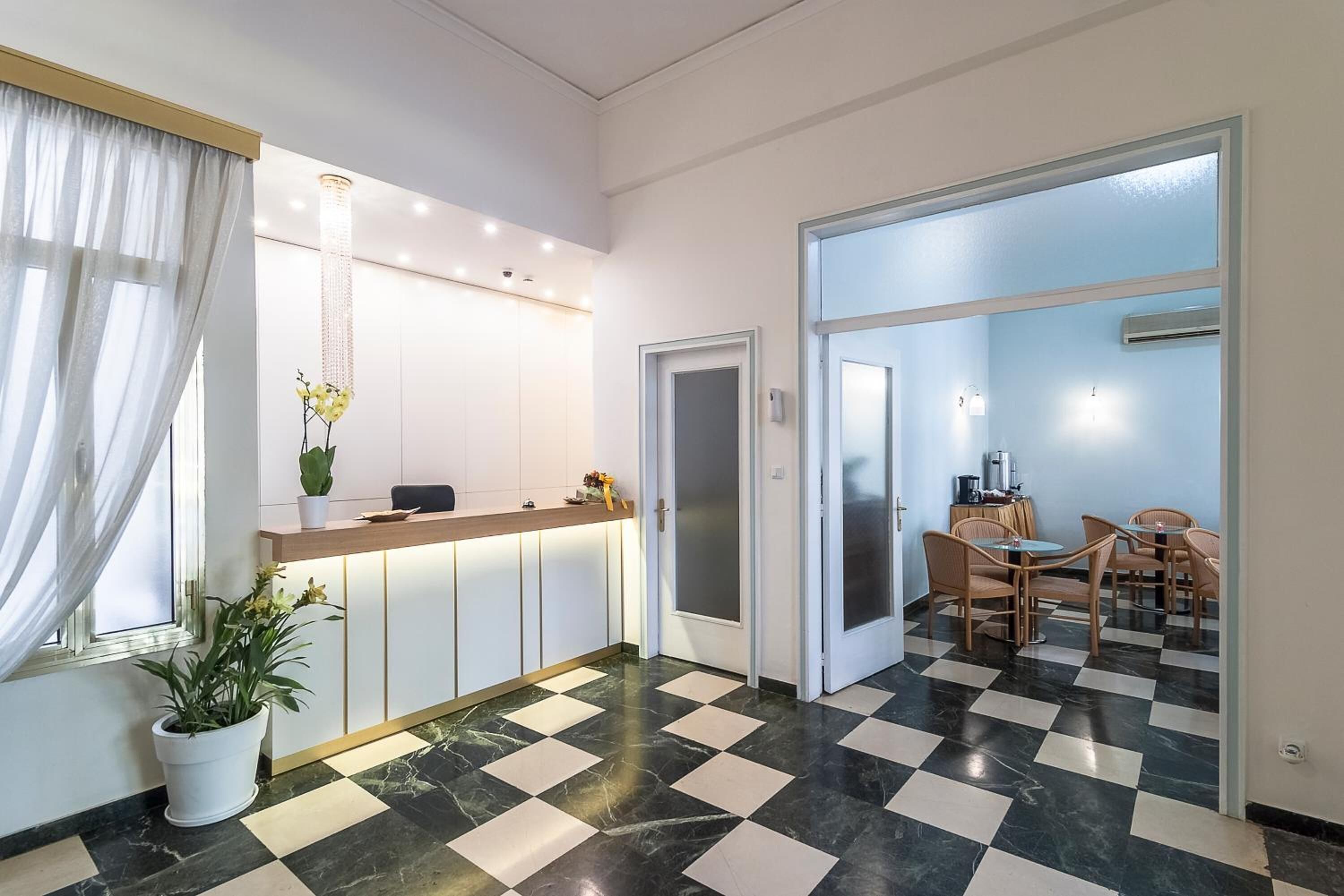 Photo - Ares Athens Hotel