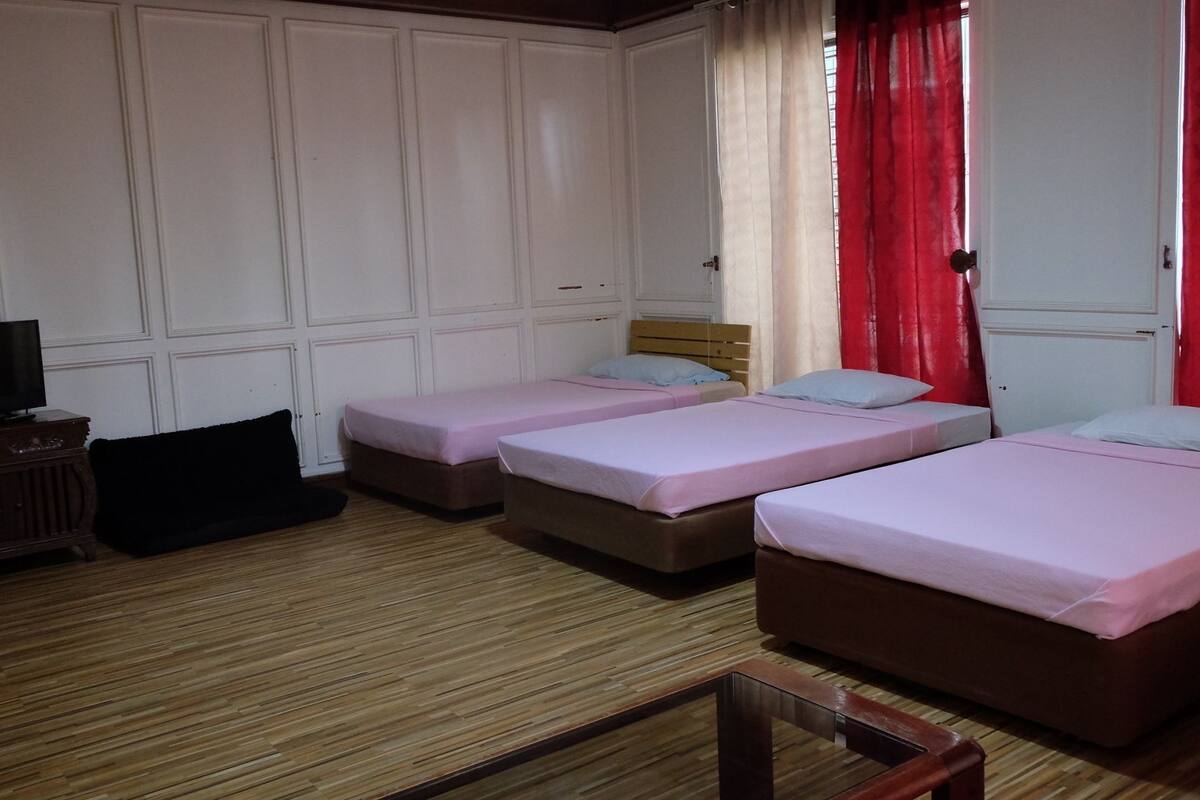 Habitación familiar | Camas supletorias y wifi gratis
