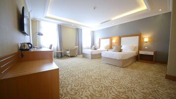 Chambre avec lits jumeaux, vue jardin