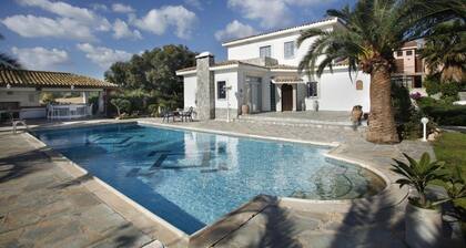 Protaras Villa Mazeri