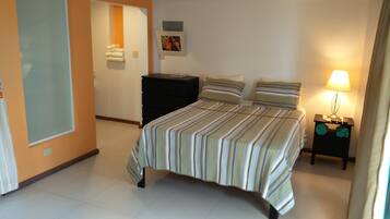 Desk, iron/ironing board, free WiFi, bed sheets