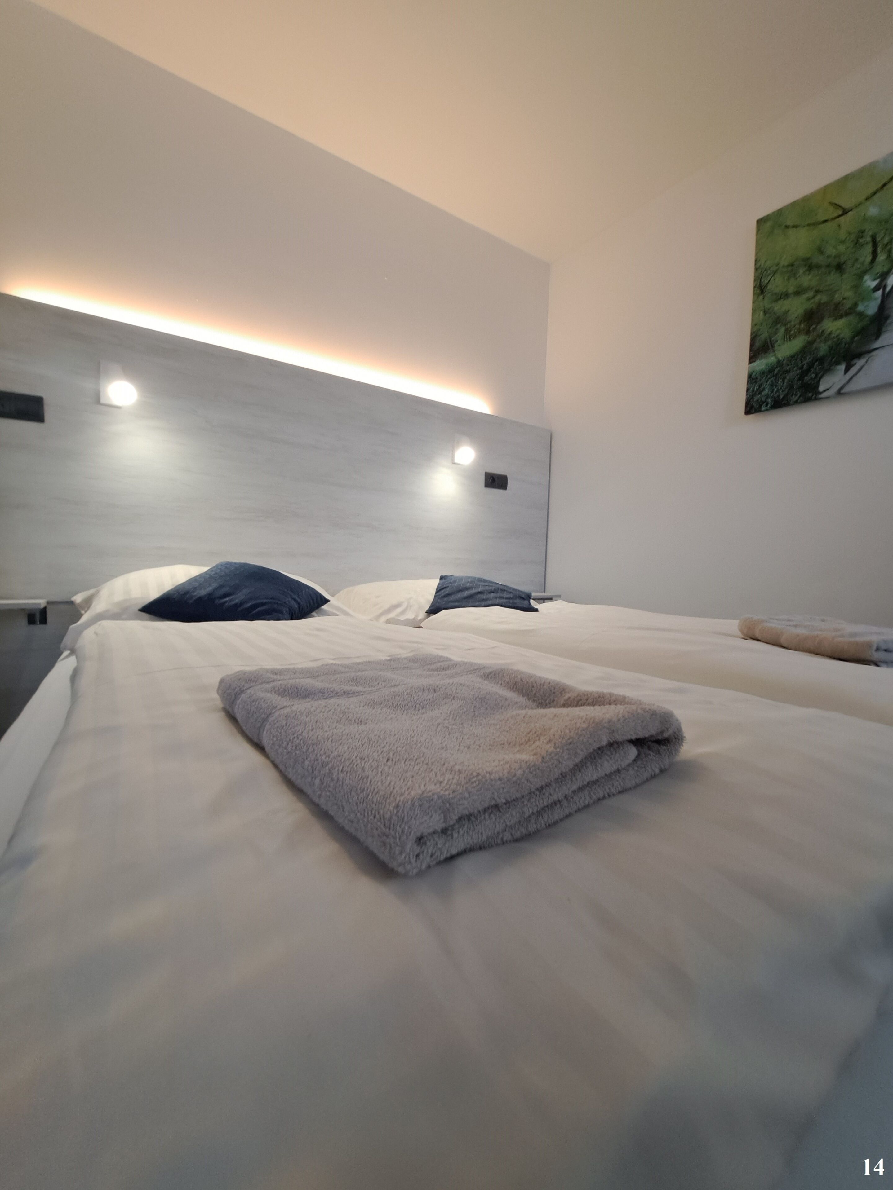 Triple Room | Select Comfort beds, free WiFi, bed sheets