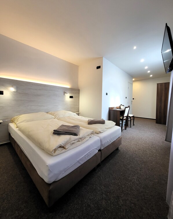 Chambre Double ou avec lits jumeaux