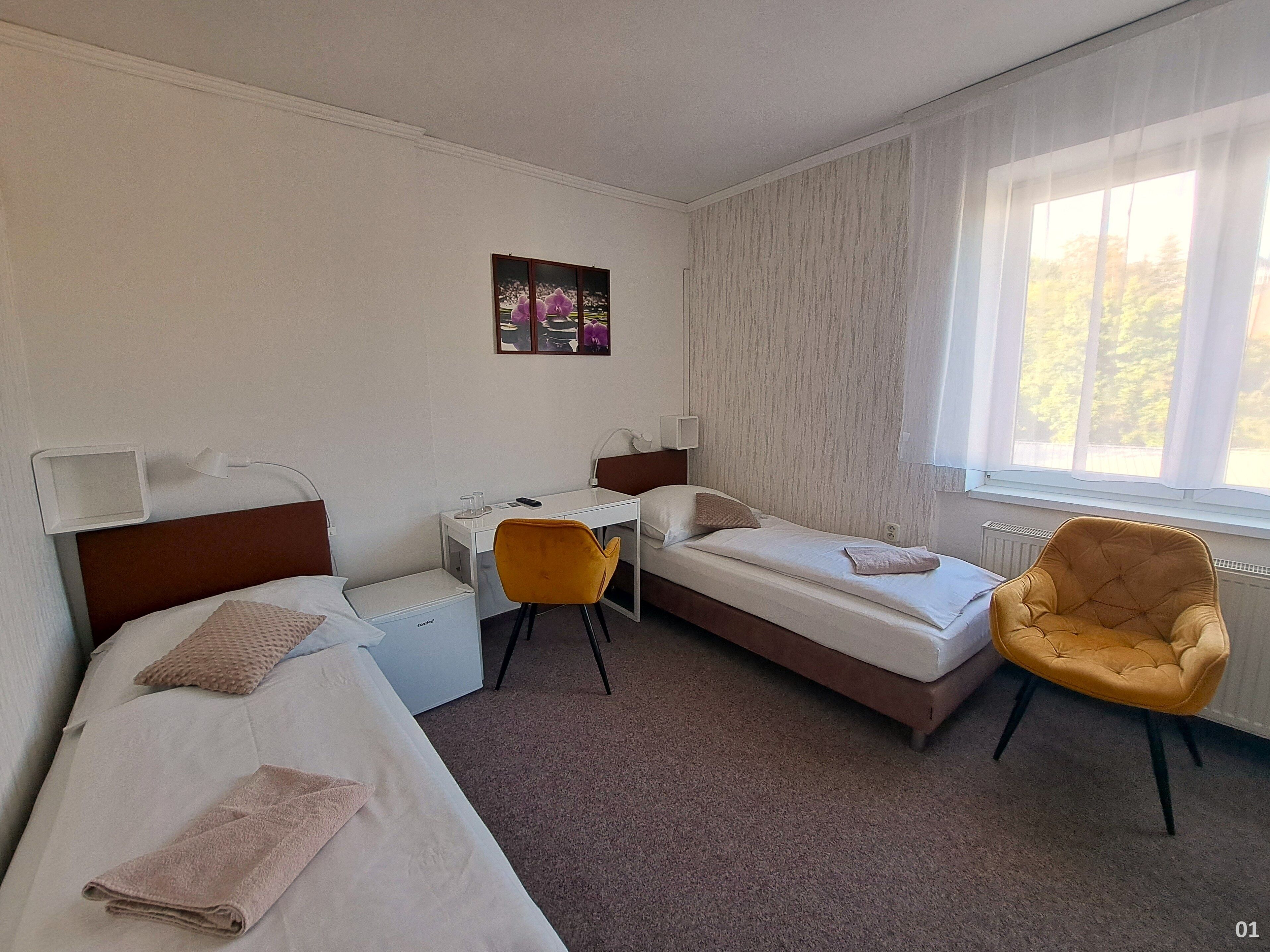 Economy Twin Room, 1 Bedroom | Floor plan