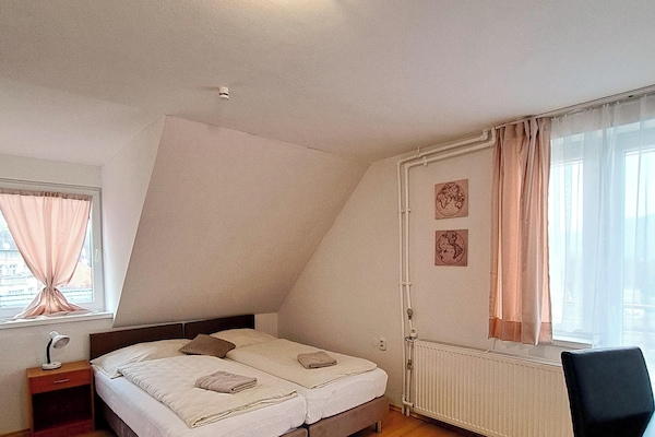 Economy Double Room | Floor plan