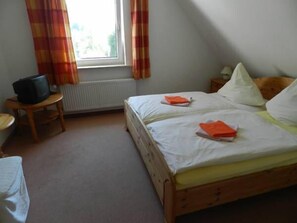 Family Room | Free cots/infant beds, free WiFi