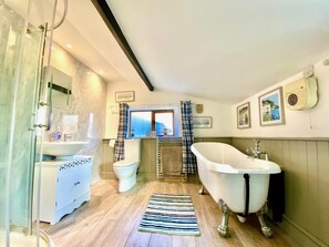 Casa de campo superluxo, suíte, vista para o pátio (1bed cottage ) | Banheiro
