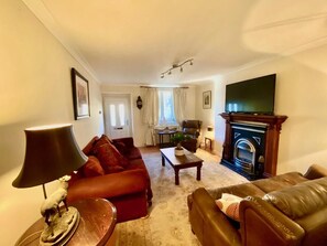Luxury Cottage, Ensuite, Courtyard View (1bed cottage ) | Lounge - The Dusthole (Shepton Mallet)