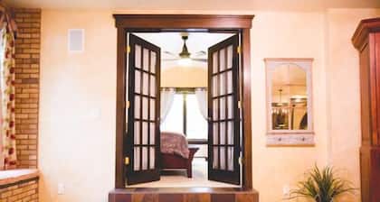 The Roost Bed and Breakfast