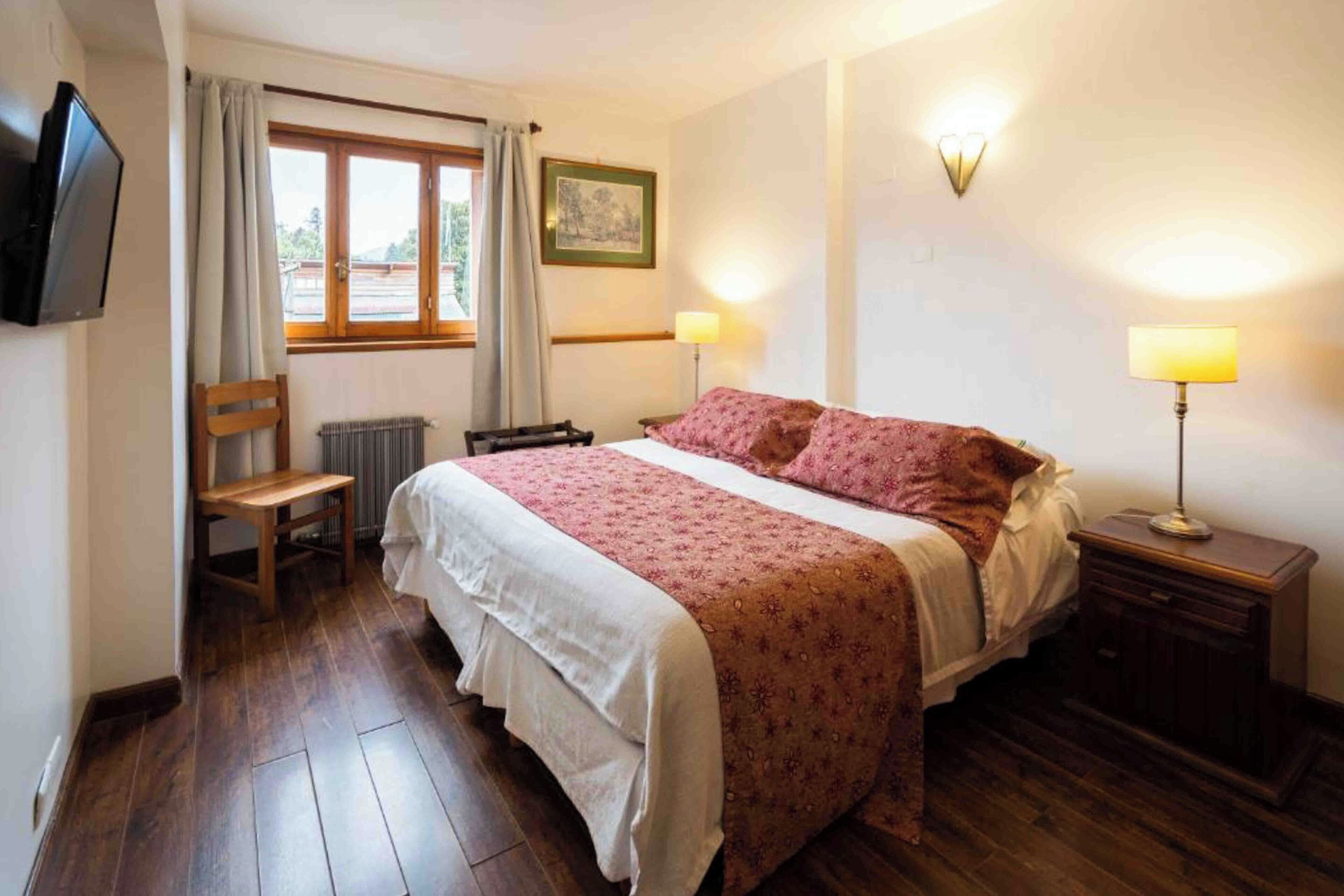 Photo - Tunqueley Hotel