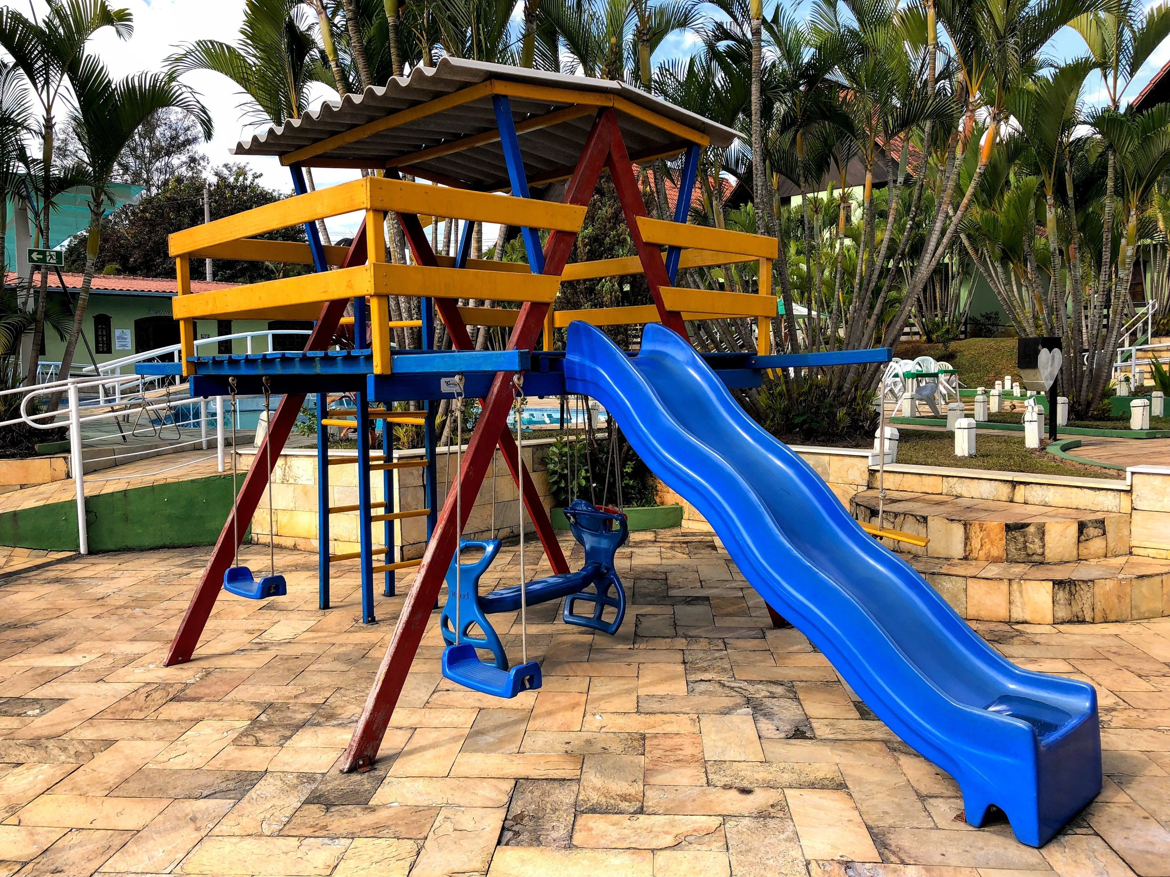 children’s play area – outdoor
