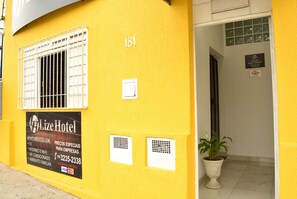Front of property - Lize Hotel 2 (Campinas)