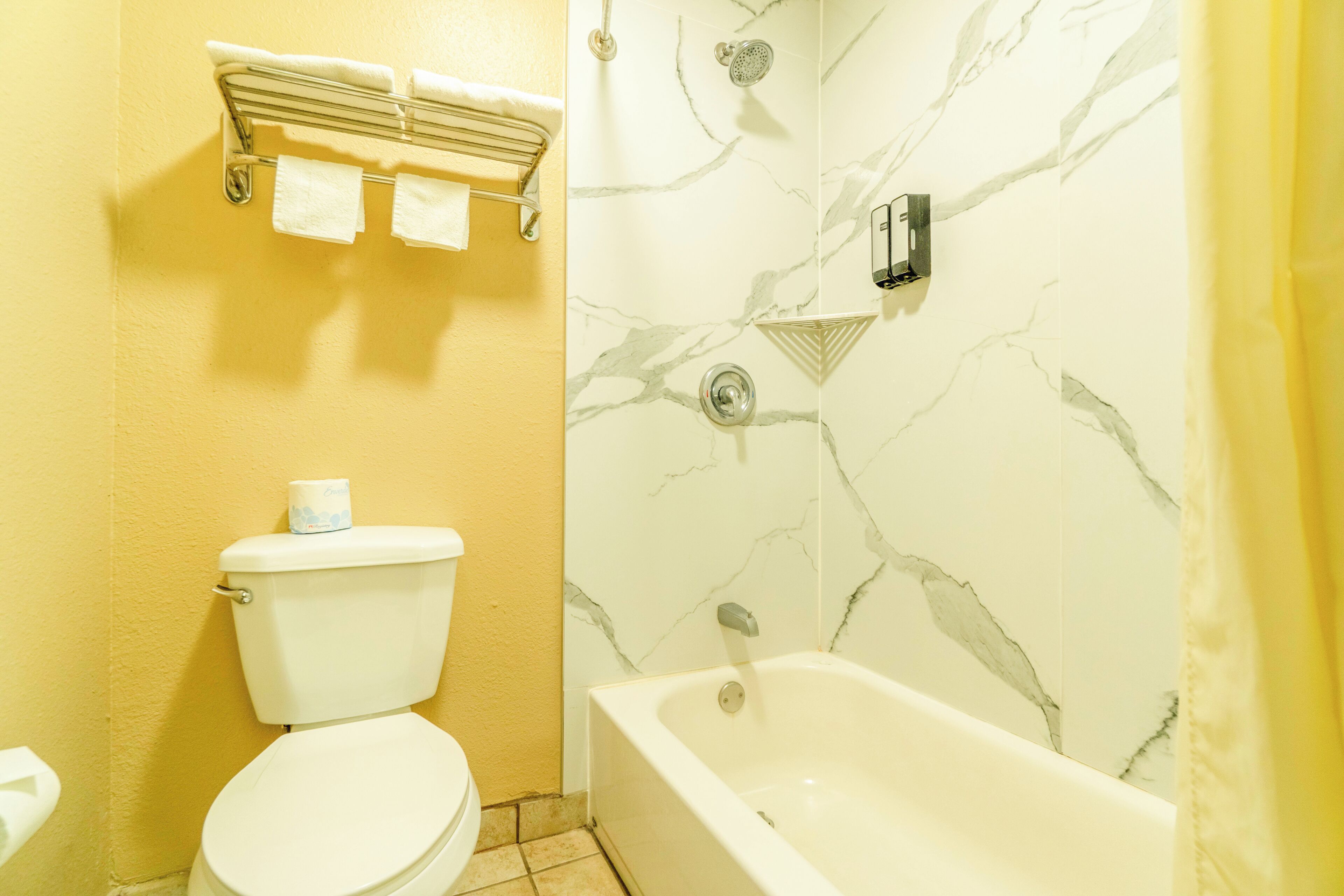 Foto - Crown Inn By OYO Denver Tx