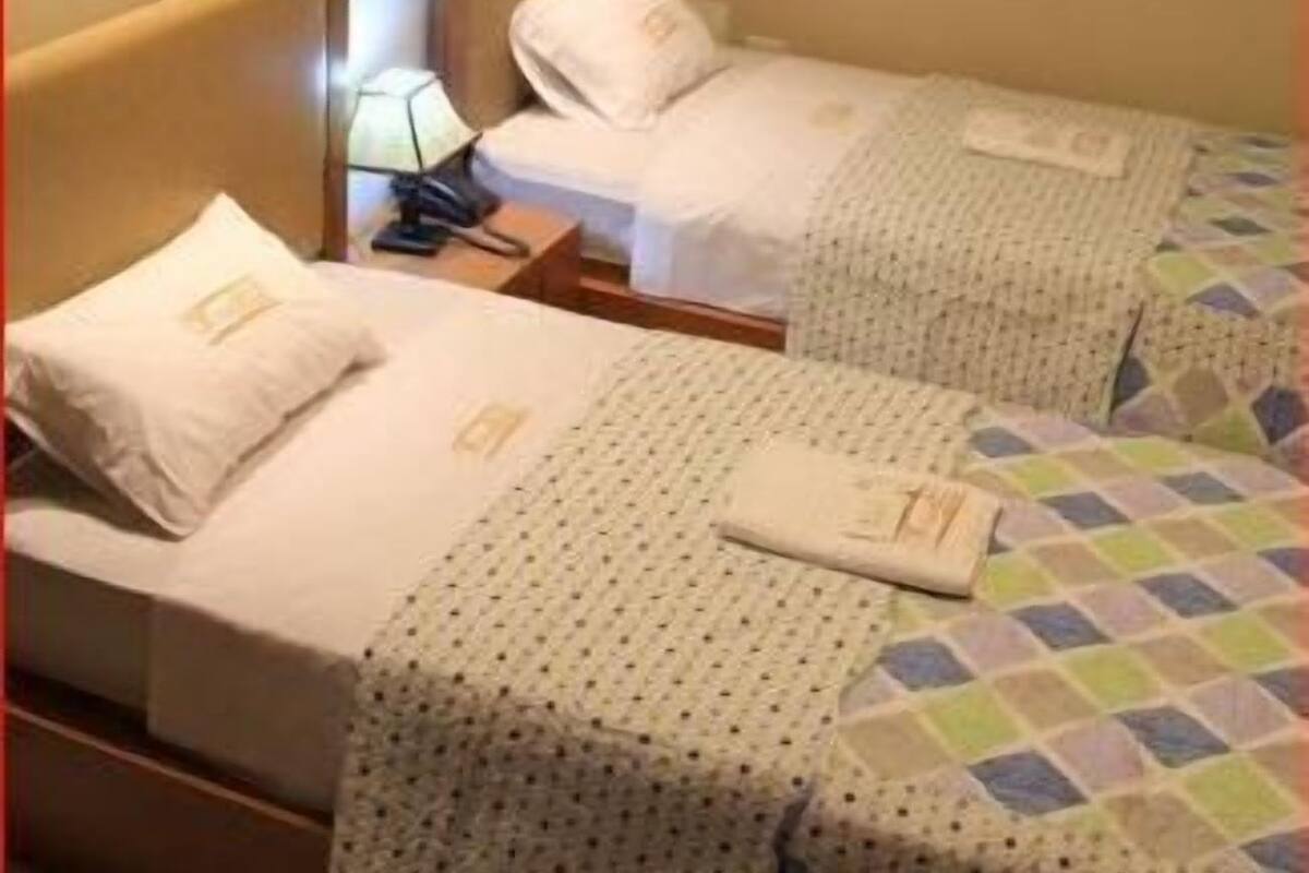 In-room safe, free WiFi
