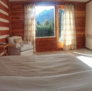 高級雙人房, 部分湖景 | 客房景觀